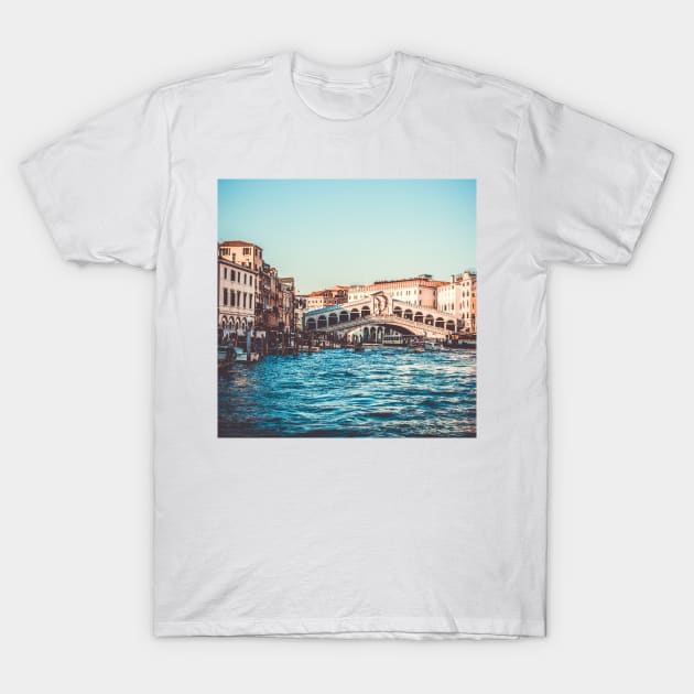 Rialto Bridge T-Shirt by ArtoTee